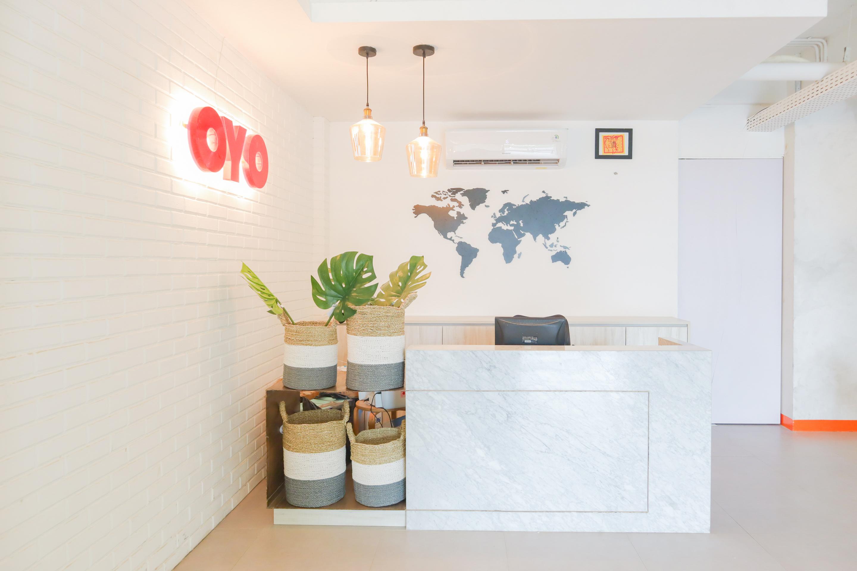 Oyo281霍特罗酒店 雅加达 外观 照片